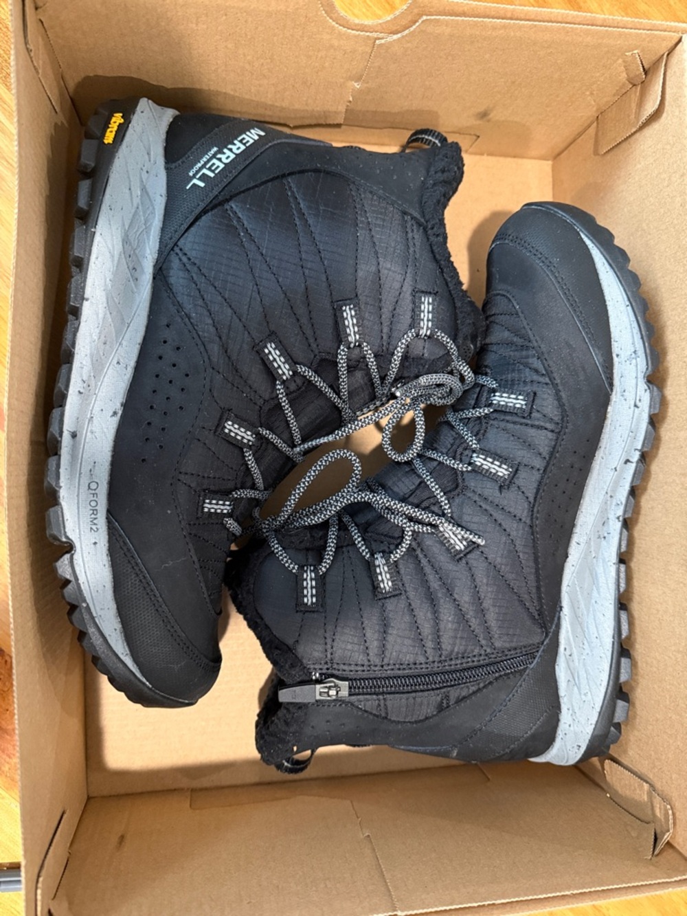 Merrell Black Hiking Winter Boots with Gray Midsoles